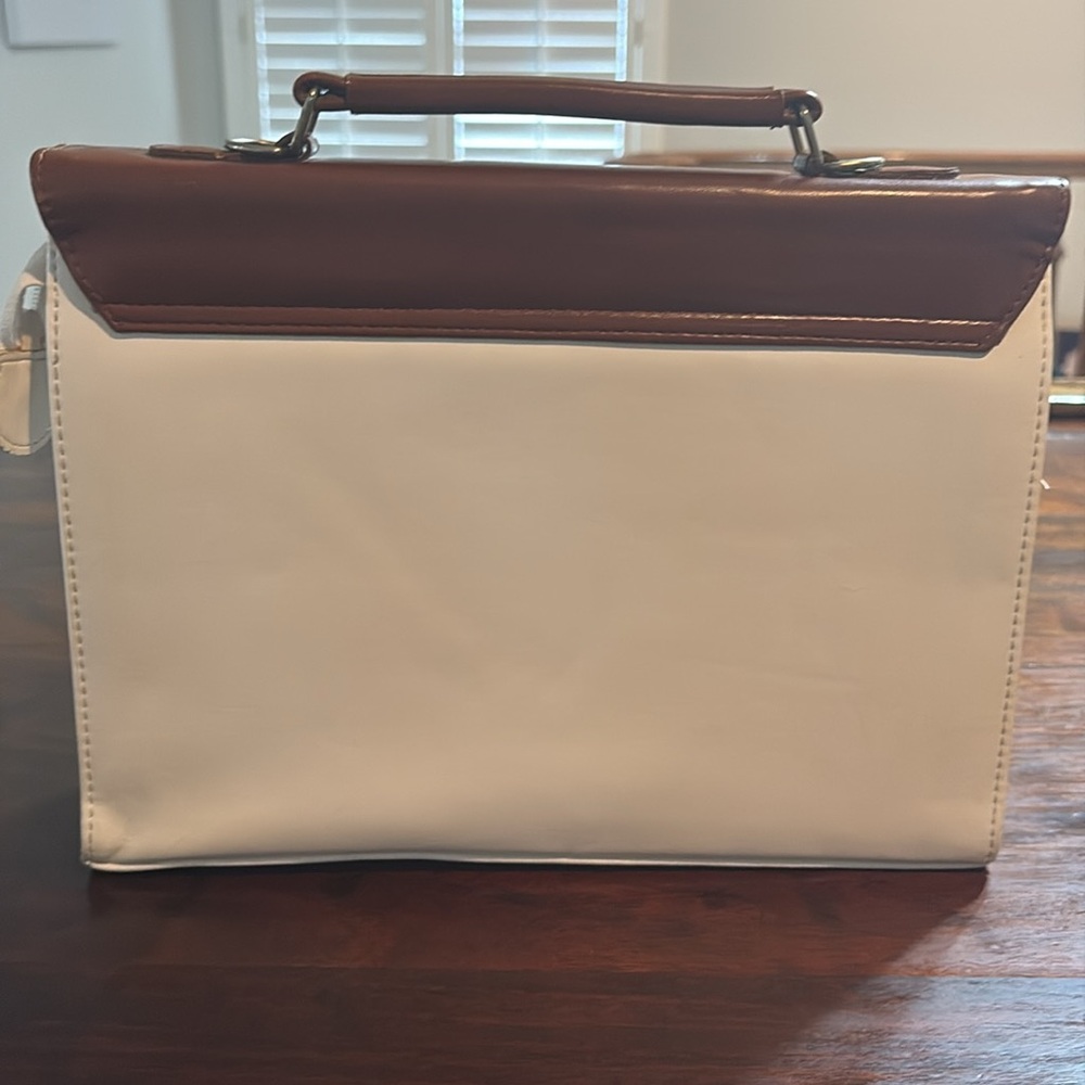 POLO Vintage Crossbody/Organizer - Picture 2 of 12